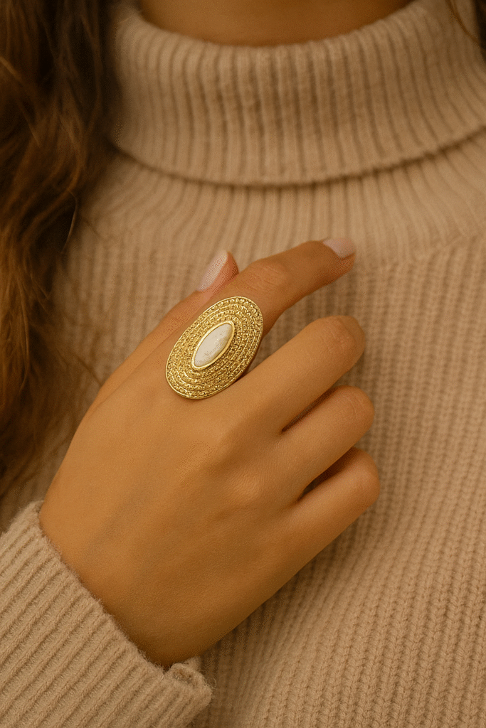 grosse bague pierre blanche